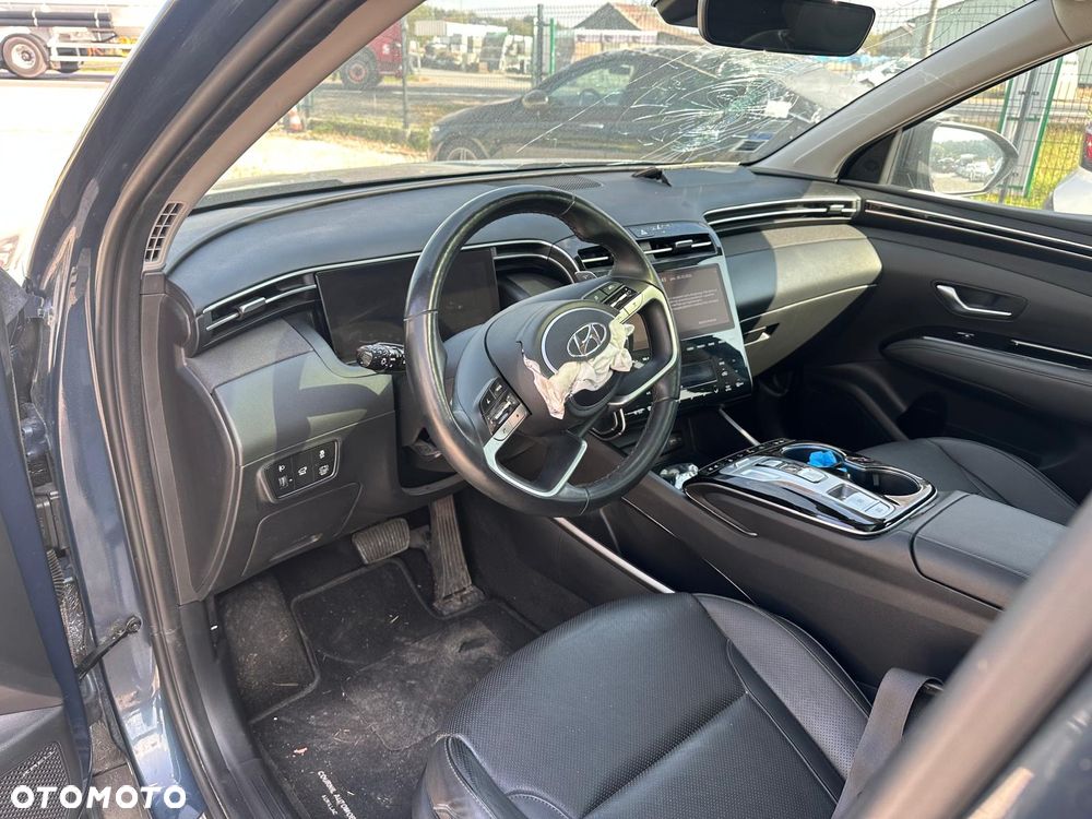Hyundai Tucson - 8