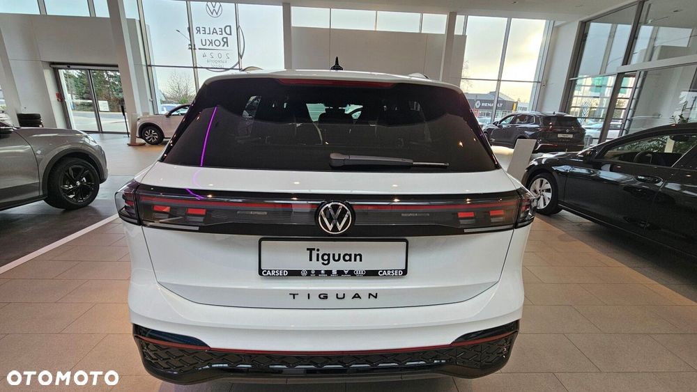 Volkswagen Tiguan - 10