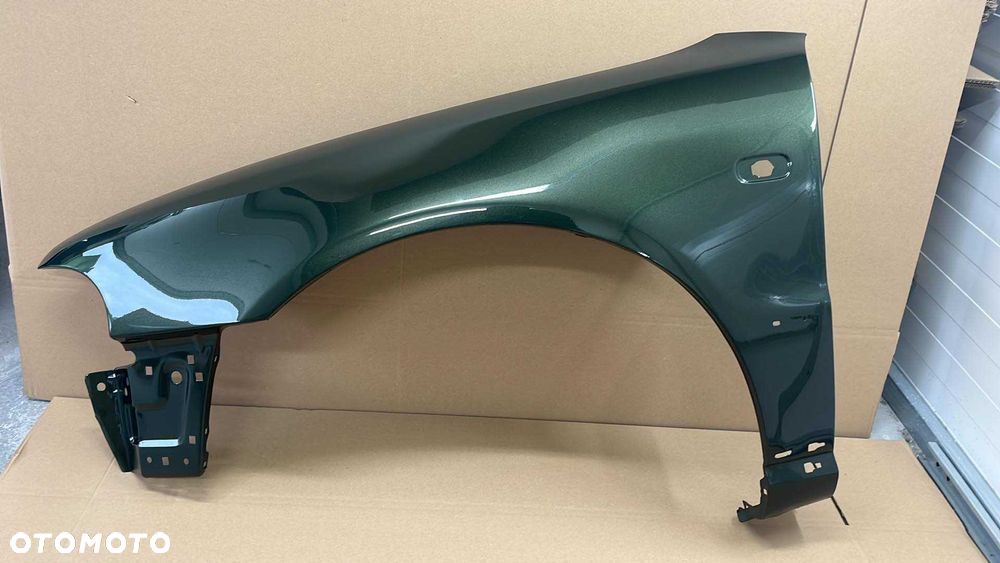 Audi A4 B5 FL Błotnik - LY6R - Ocynk/Nowy Lewy