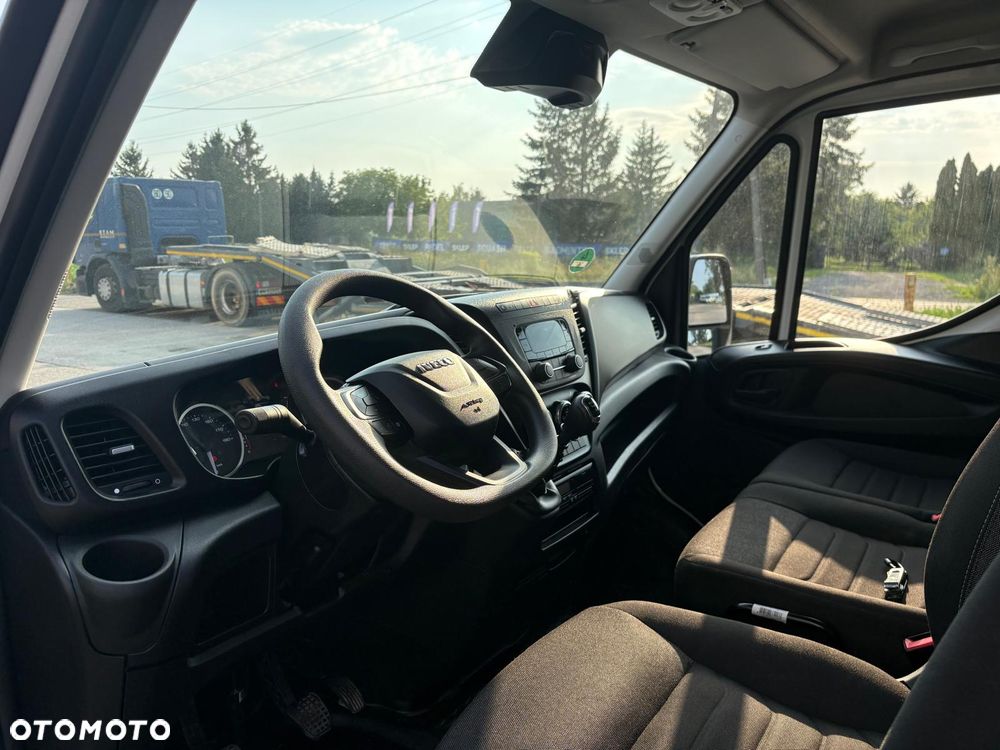 Iveco Daily 35S16, L3H2, Niski przebieg, Bardzo zadbany - 18