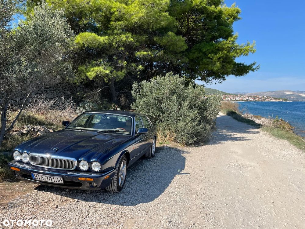 Jaguar XJ Sovereign 4.0 - 6