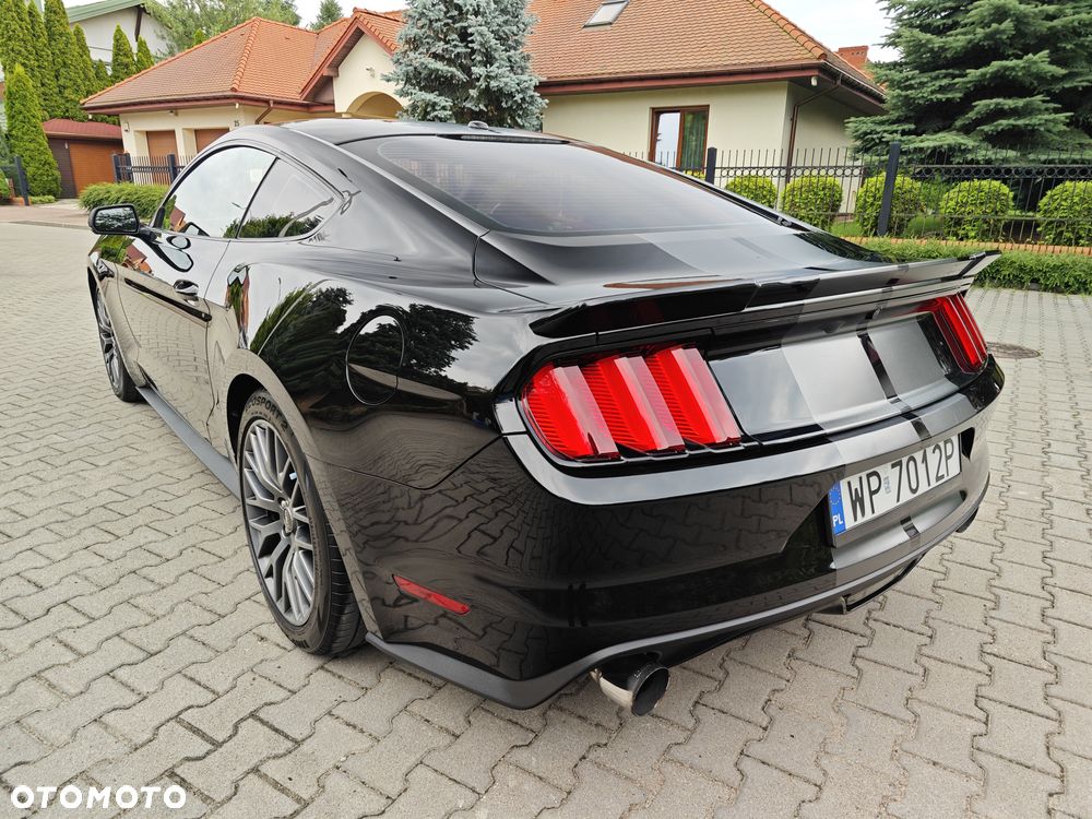 Ford Mustang - 9