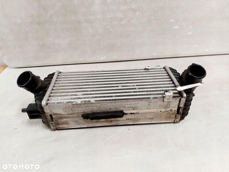 hyundai i40 1.7 crdi chłodnica powietrza intercooler 39300-84400 - 6
