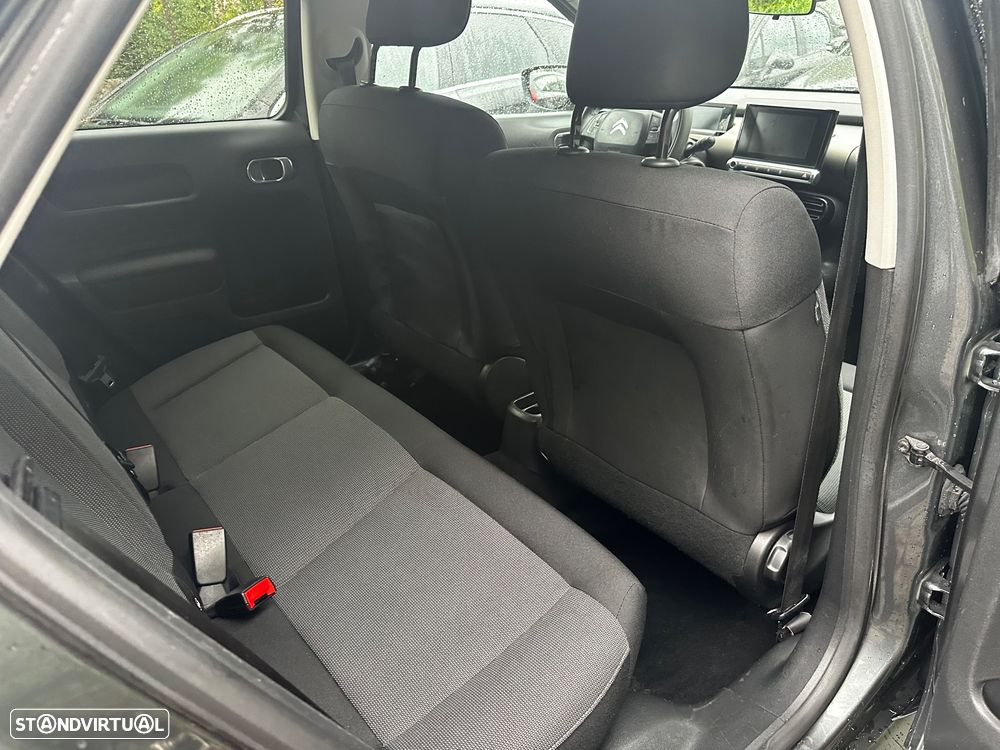 Citroën C4 Cactus 1.2 PureTech Feel — fotografia 31