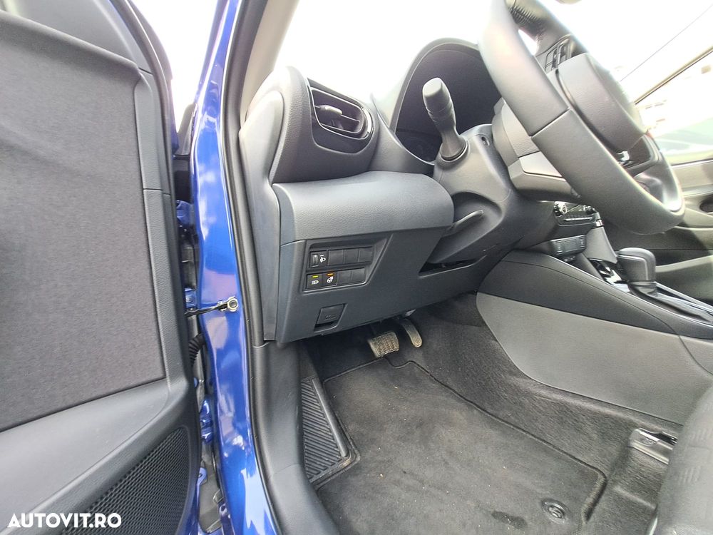 Toyota Yaris - 15