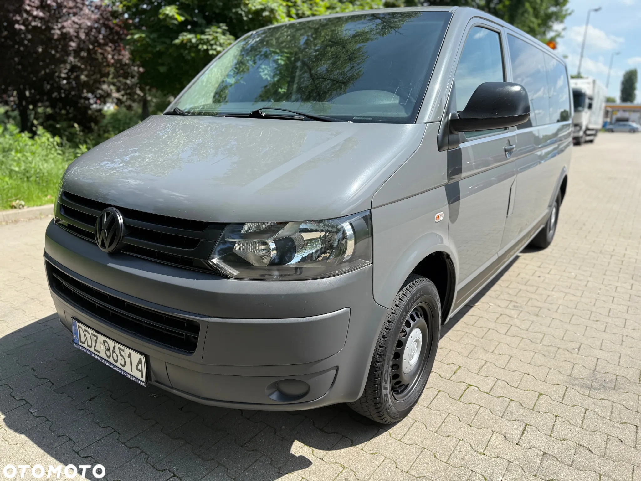 Volkswagen Transporter T5 TDI L2H2 - 8