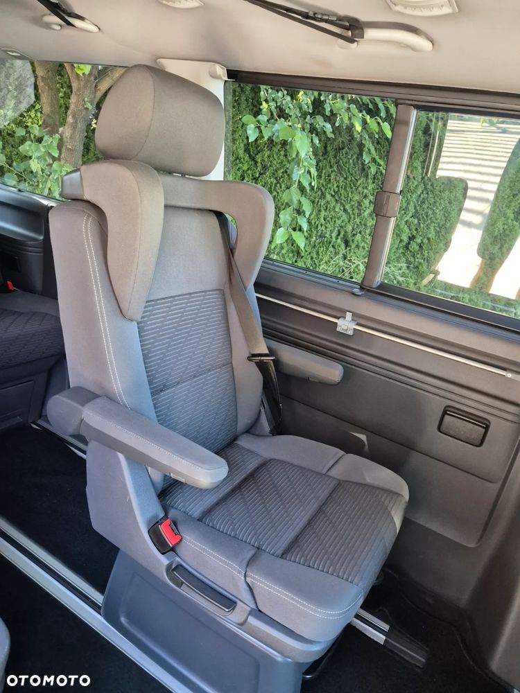 Volkswagen Transporter T6 TDI L2H1 - 13