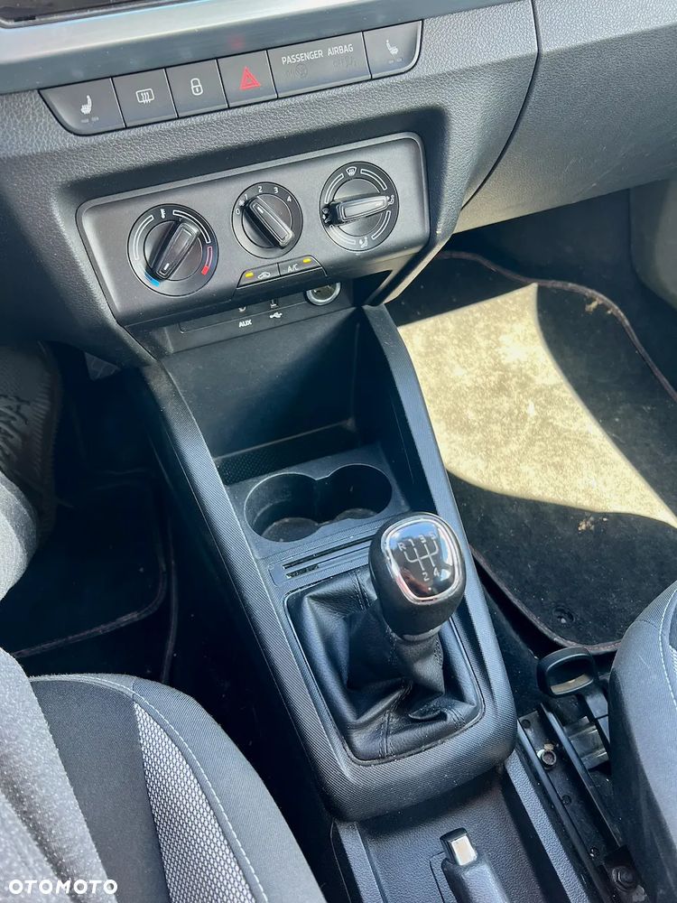 Skoda Fabia 1.0 TSI Ambition - 2