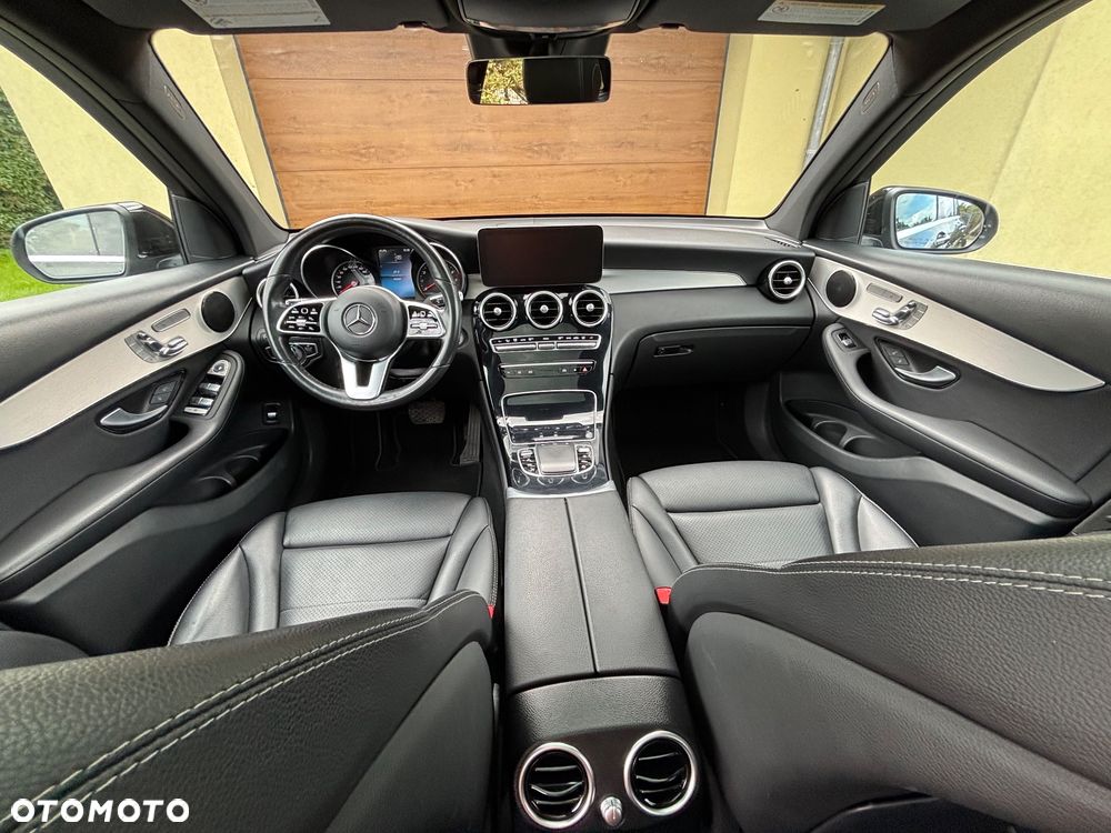 Mercedes-Benz GLC - 25