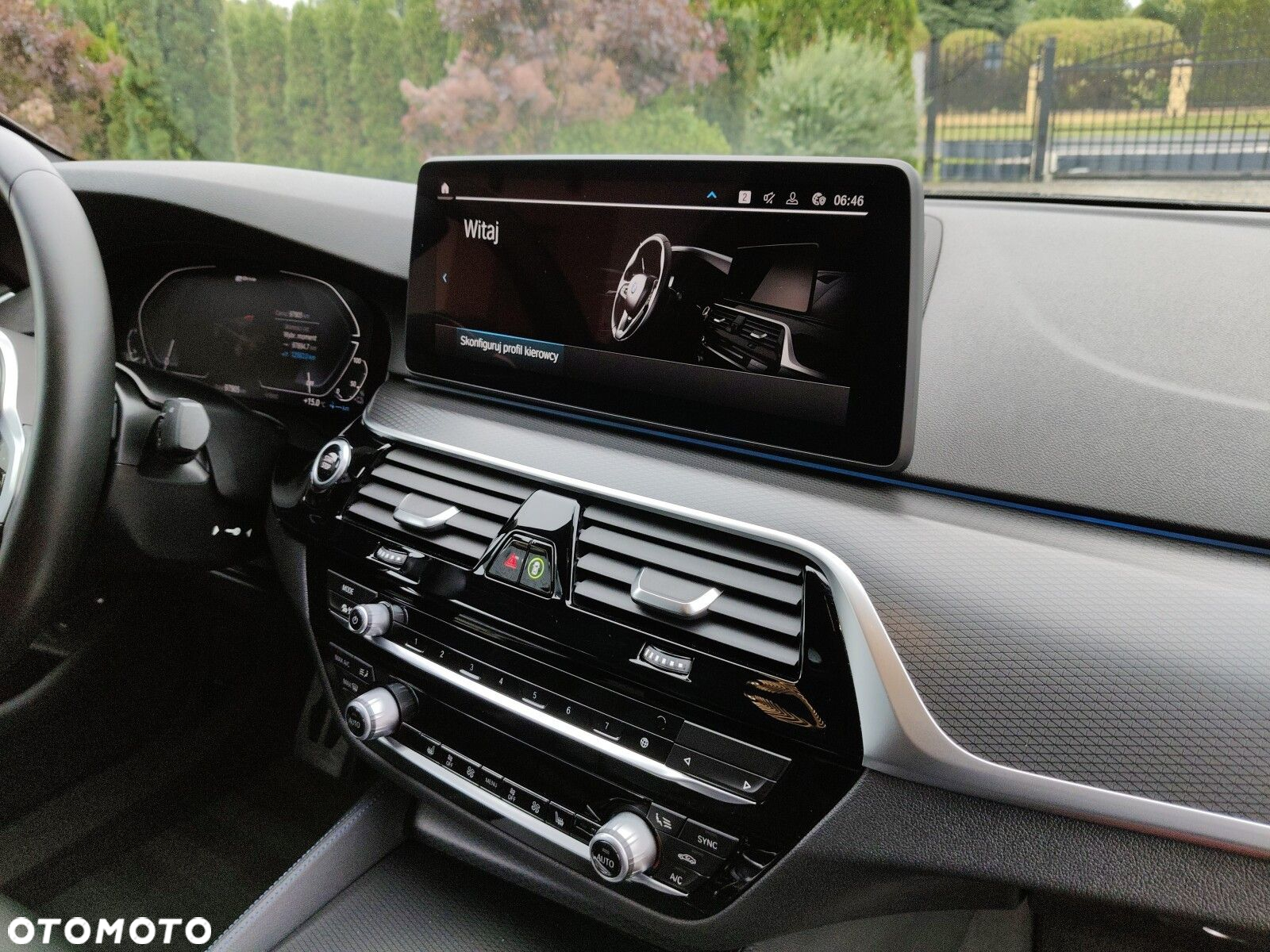 BMW Seria 5 530e xDrive M Sport sport - 27