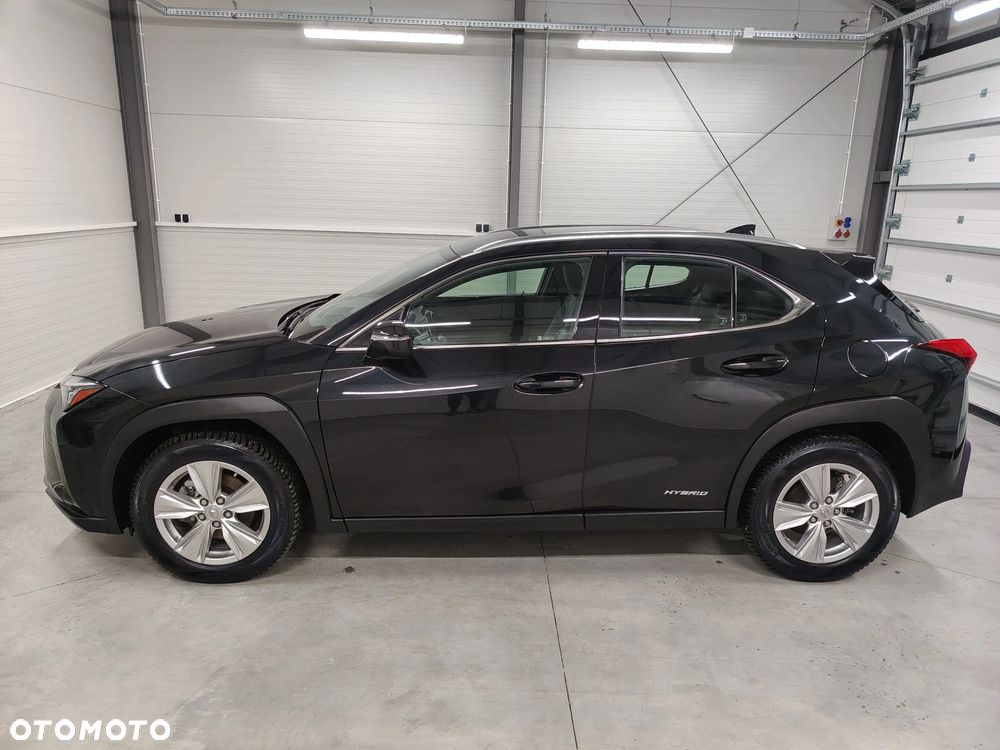Lexus UX 250h Elegance 2WD - 8
