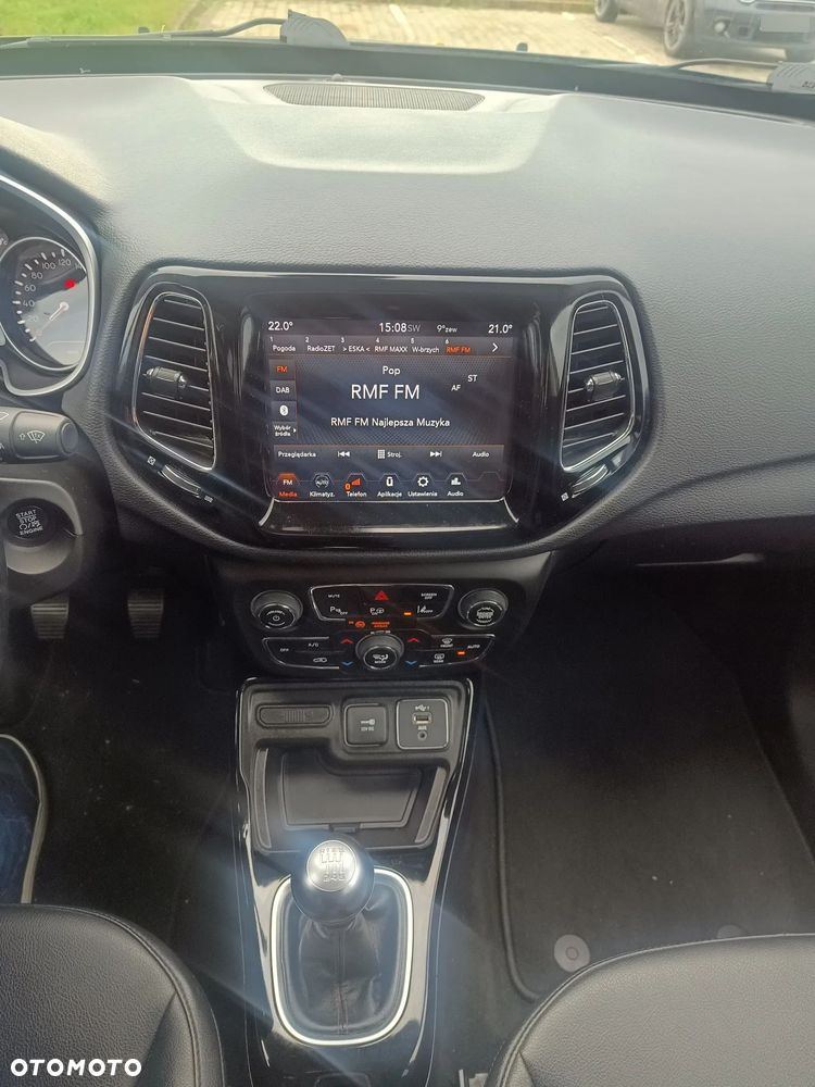 Jeep Compass - 16