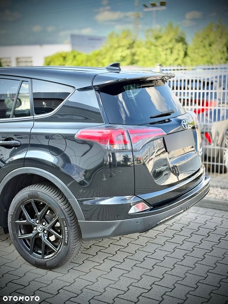 Toyota RAV4 Hybrid Prestige 4x4 - 12