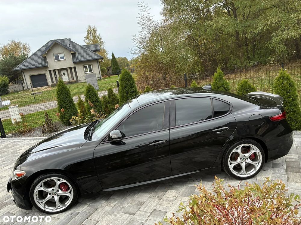 Alfa Romeo Giulia 2.0 Turbo Veloce - 14