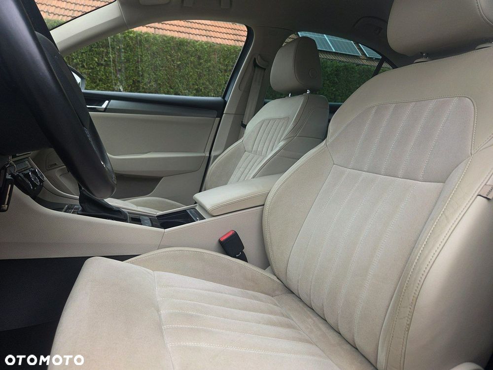 Skoda Superb 1.8 TSI Sportline DSG - 10