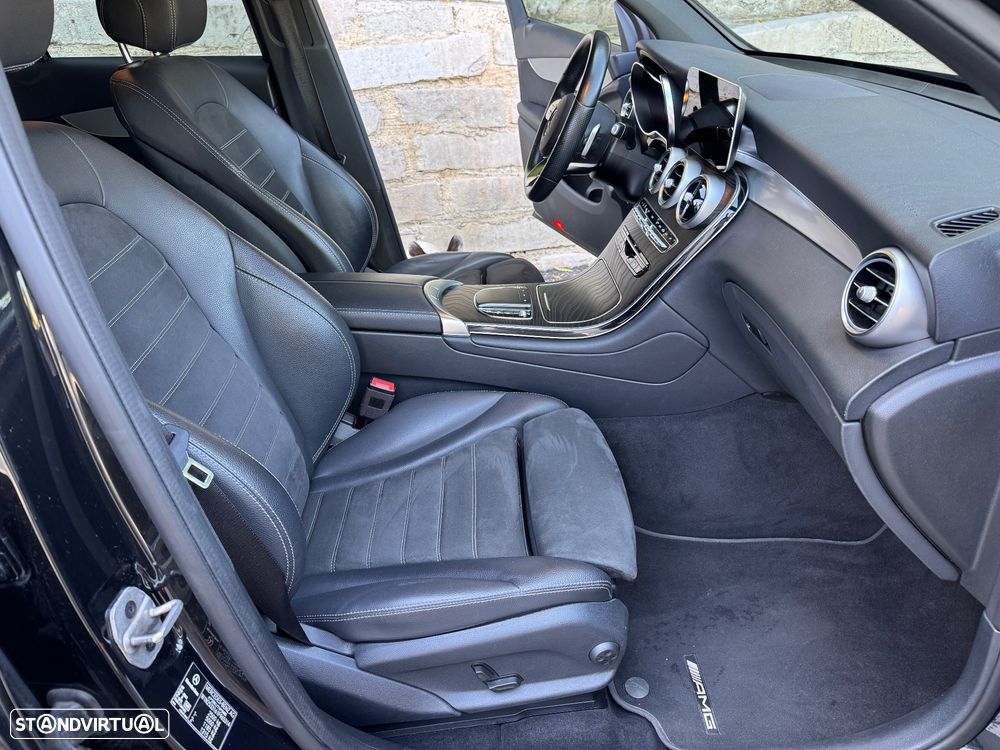 Mercedes-Benz GLC 200 d Coupe 4Matic 9G-TRONIC AMG Line Plus - 24