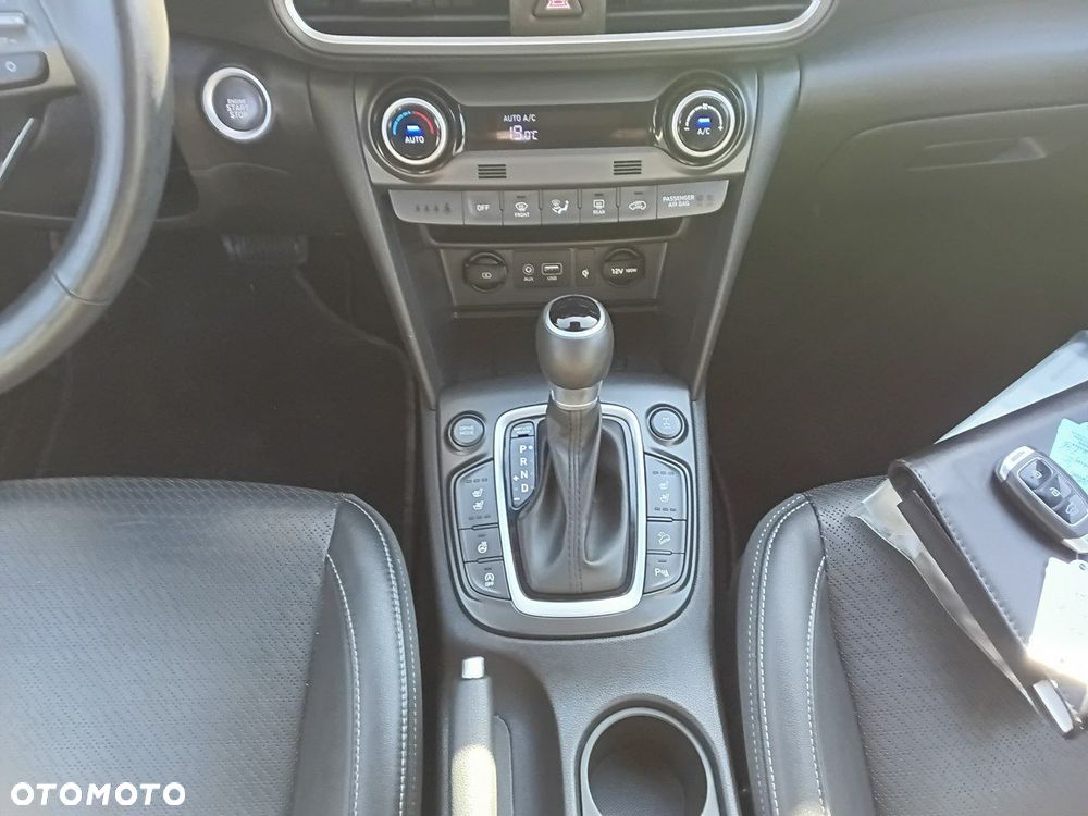 Hyundai Kona 1.6 T-GDI Premium 4WD DCT - 16