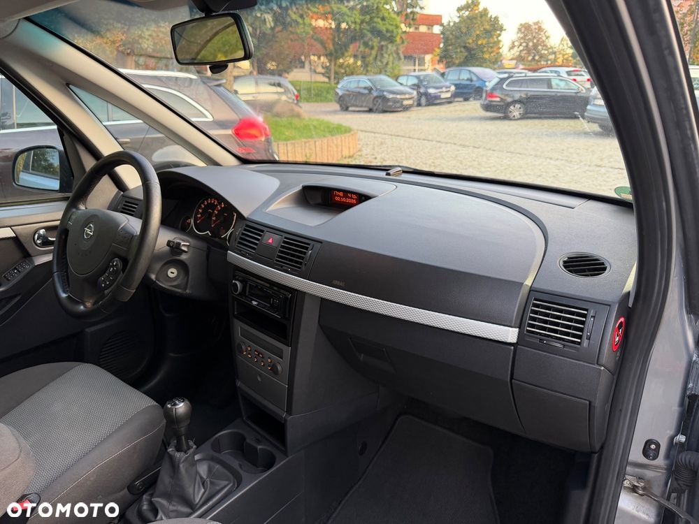 Opel Meriva 1.6 16V Selection - 24