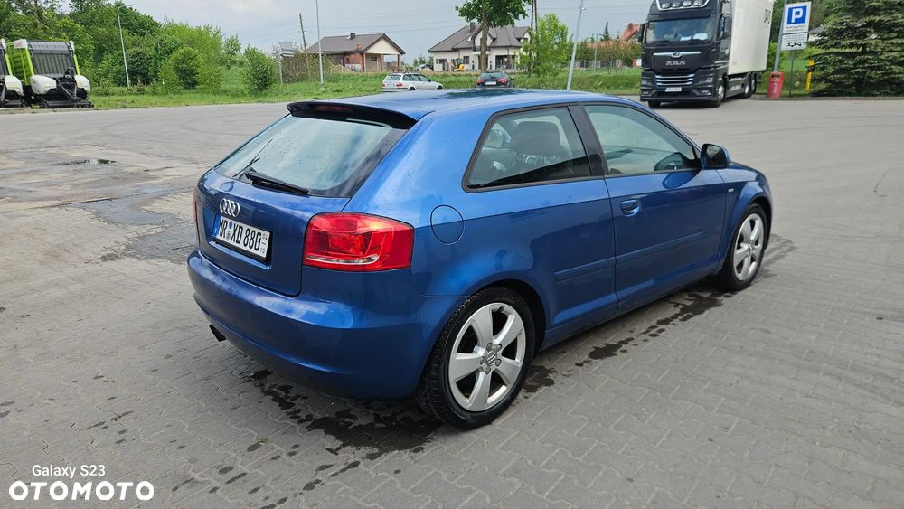Audi A3 3-drzwiowe 1.8 TFSI Ambition - 4