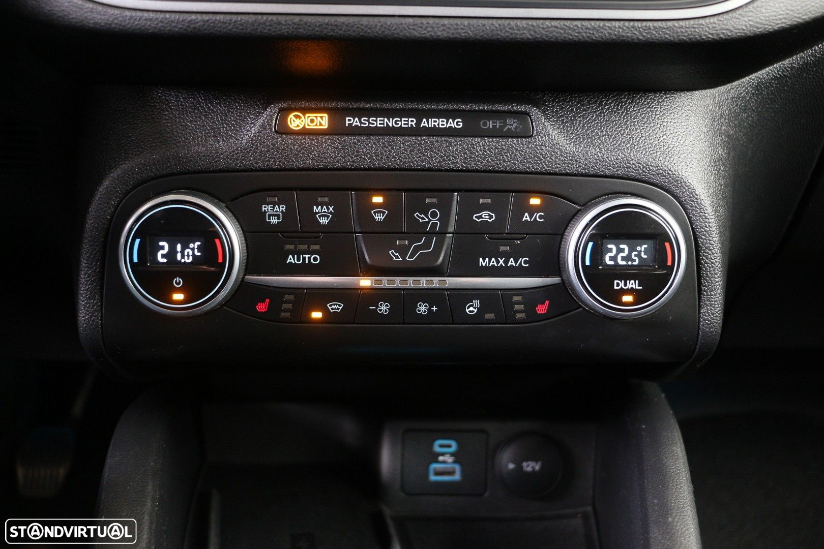 Ford Focus 1.0 EcoBoost MHEV Active - 35