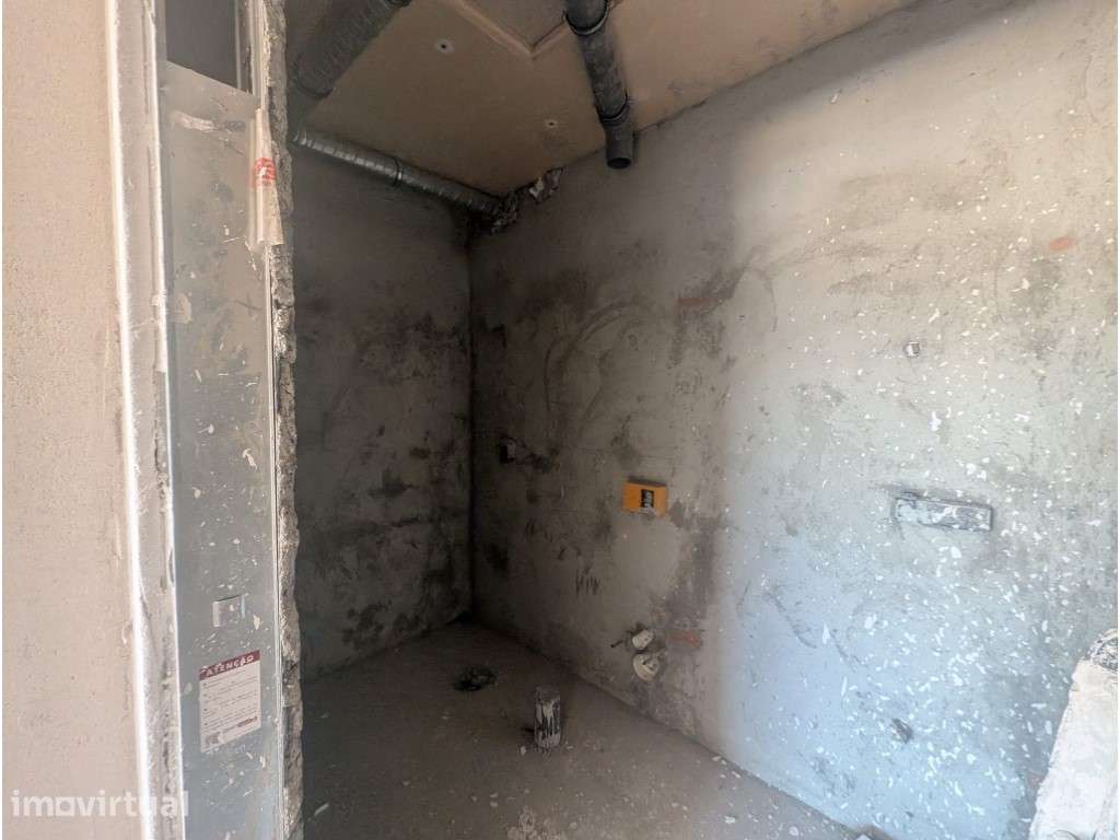 Apartamento T2 com Terraço , estacionamento e arrumos em Pinhal Gen... - Grande imagem: 5/39