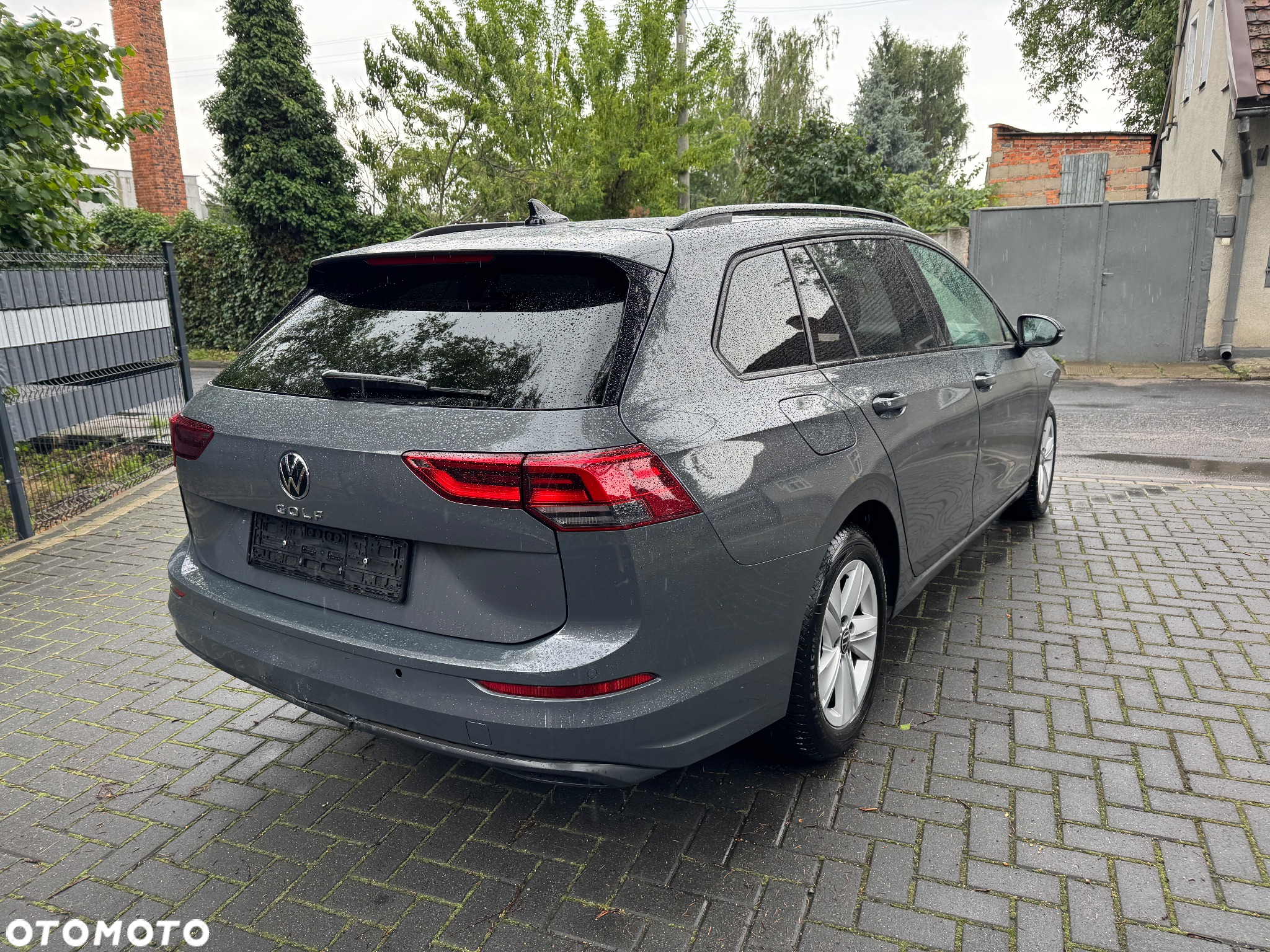 Volkswagen Golf 2.0 TDI SCR DSG Life - 3