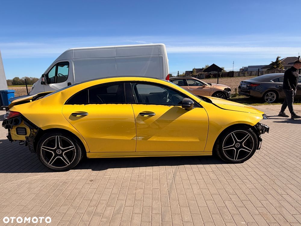 Mercedes-Benz CLA 180 d 7G-DCT AMG Line - 7