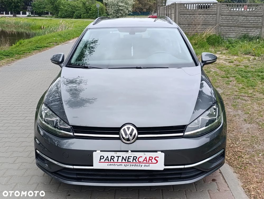 Volkswagen Golf 1.6 TDI SCR DSG Comfortline - 3