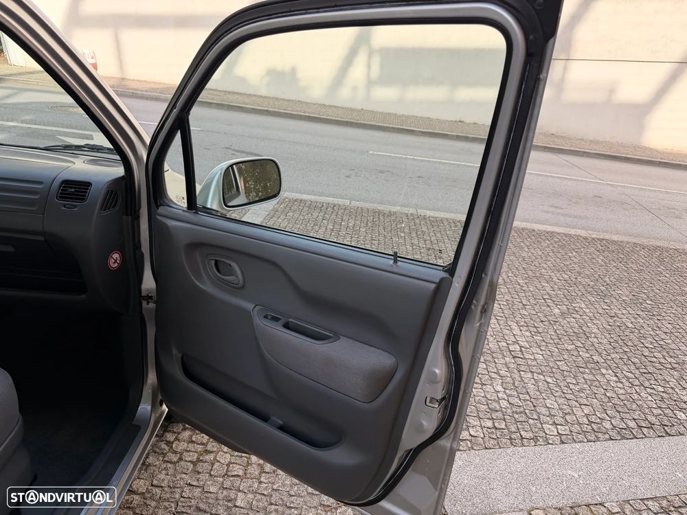 Opel Agila 1.0 12V Comfort - 15