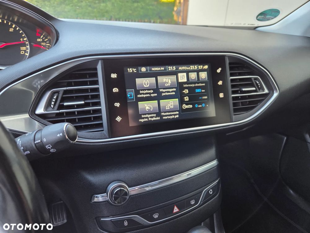 Peugeot 308 BlueHDi 150 EAT6 Stop & Start Allure - 19