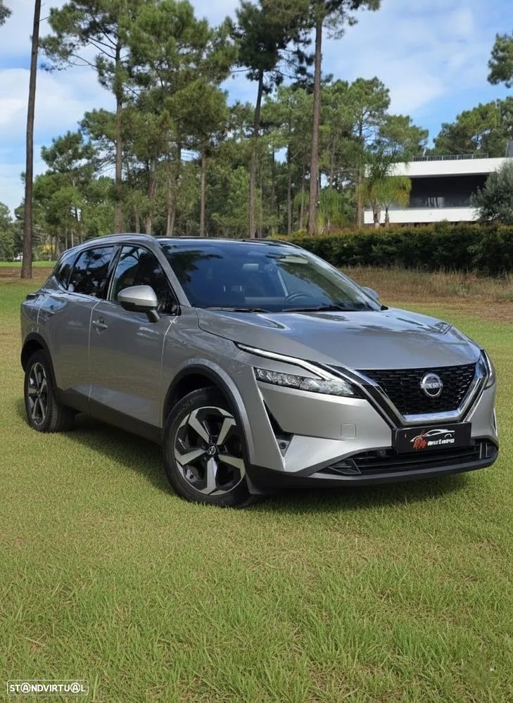 Nissan Qashqai 1.3 DIG-T N-Connecta - 1