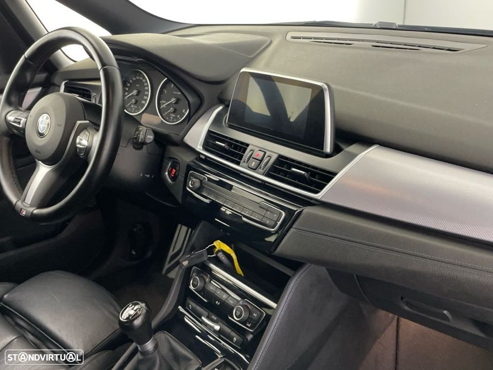 BMW 216 Active Tourer d Pack M - 22