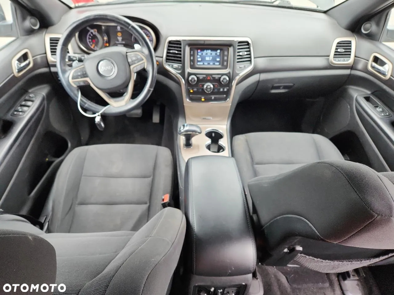 Jeep Grand Cherokee - 8