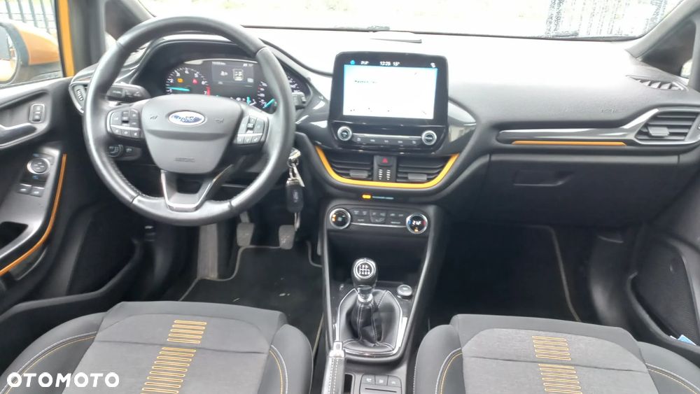 Ford Fiesta 1.0 EcoBoost SYNC Edition - 12
