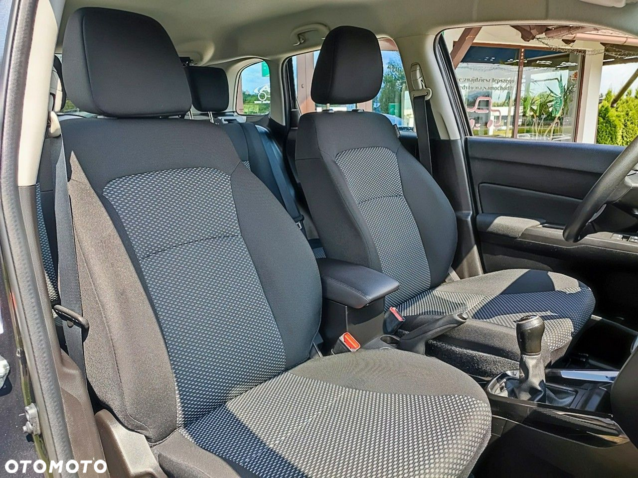 Suzuki Vitara - 16