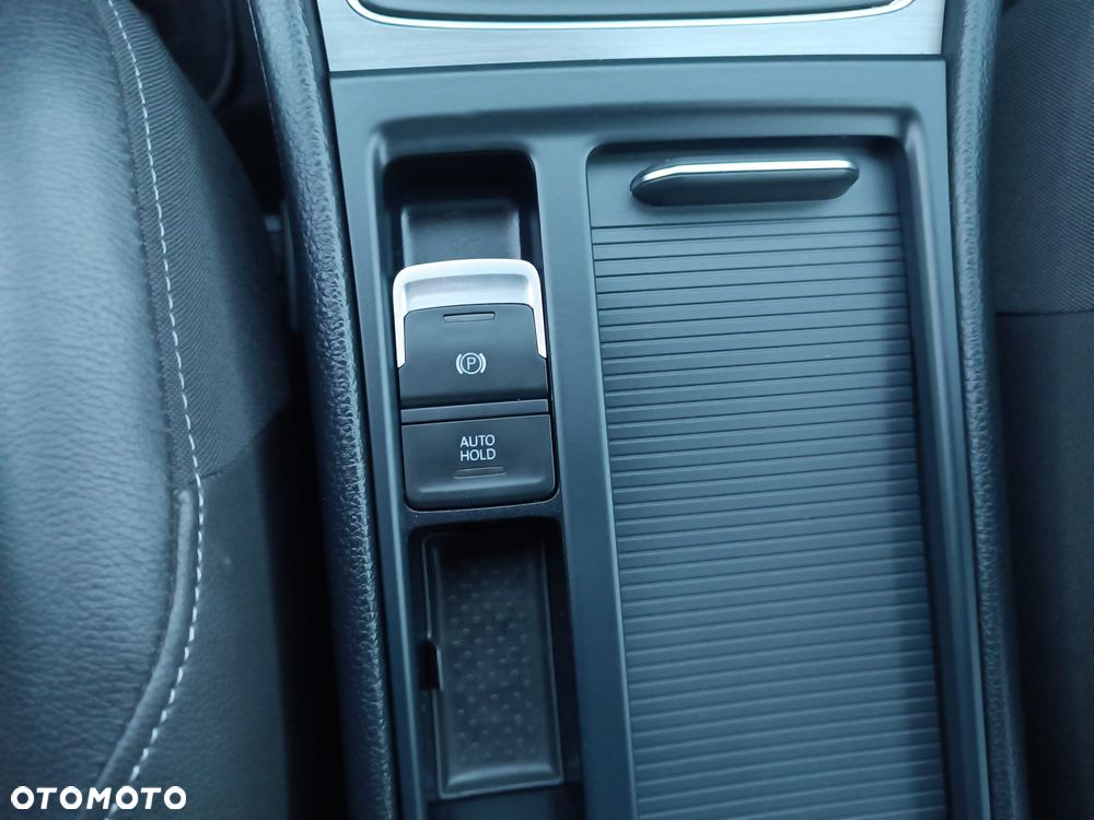 Volkswagen Golf 1.4 TSI BlueMotion Technology Cup - 15