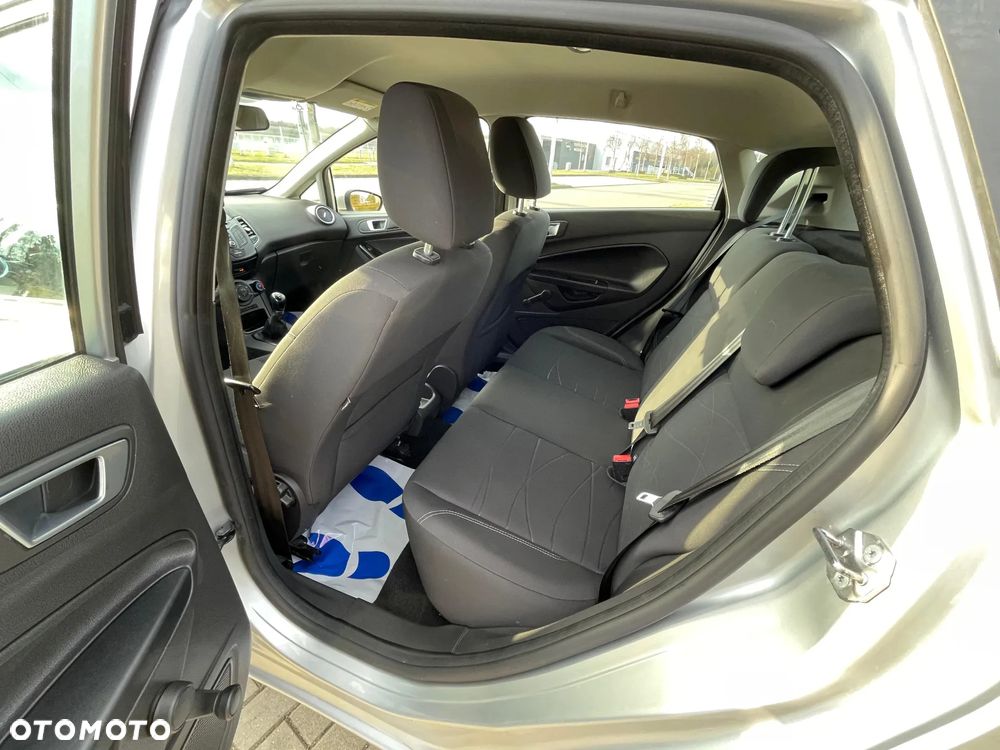 Ford Fiesta 1.25 Celebration - 11