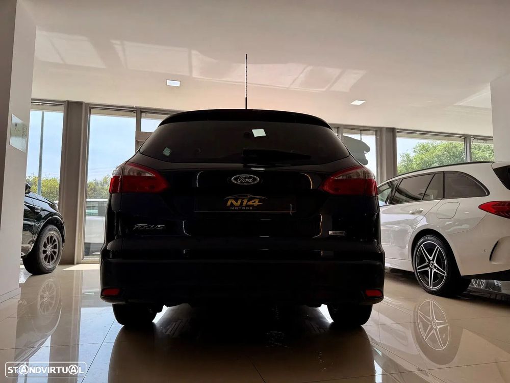 Ford Focus SW 1.6 TDCi ECOnetic 88g S&S Titanium - 12