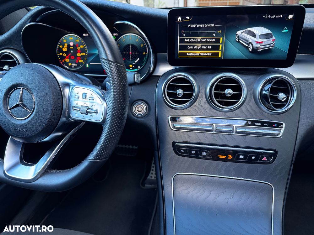 Mercedes-Benz GLC - 9