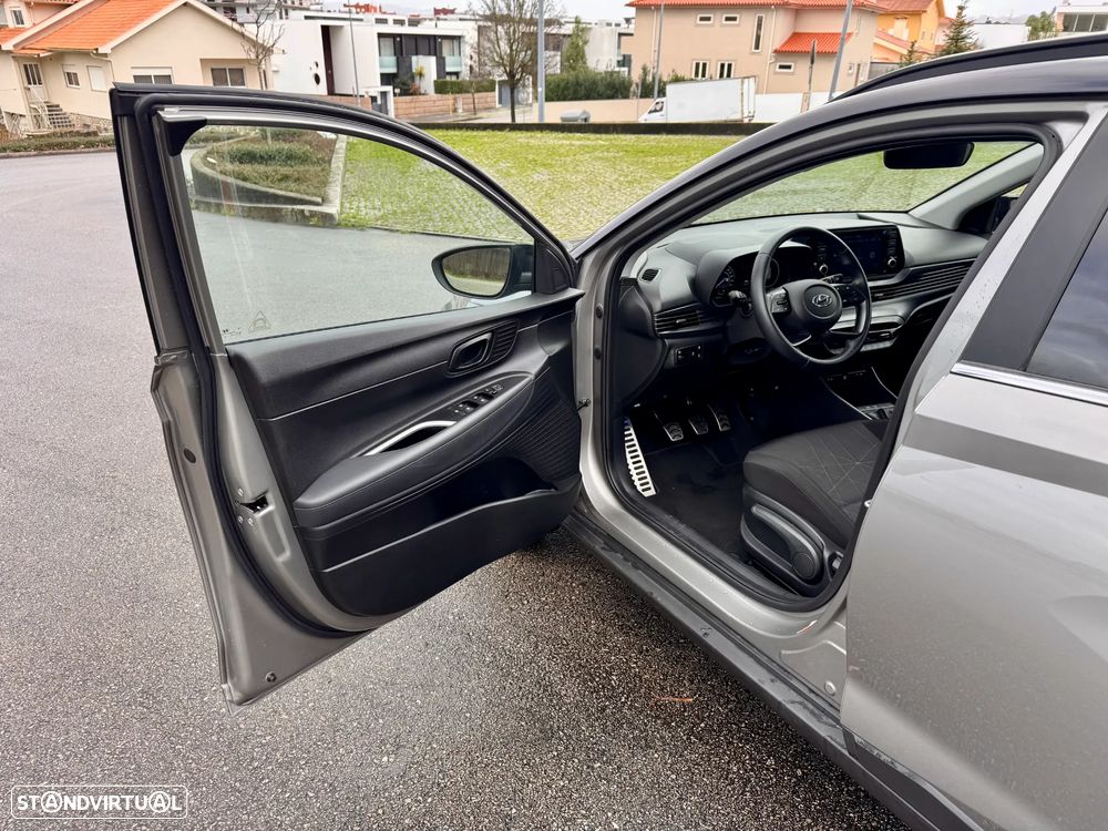 Hyundai Bayon 1.0 T-GDI Premium - 26