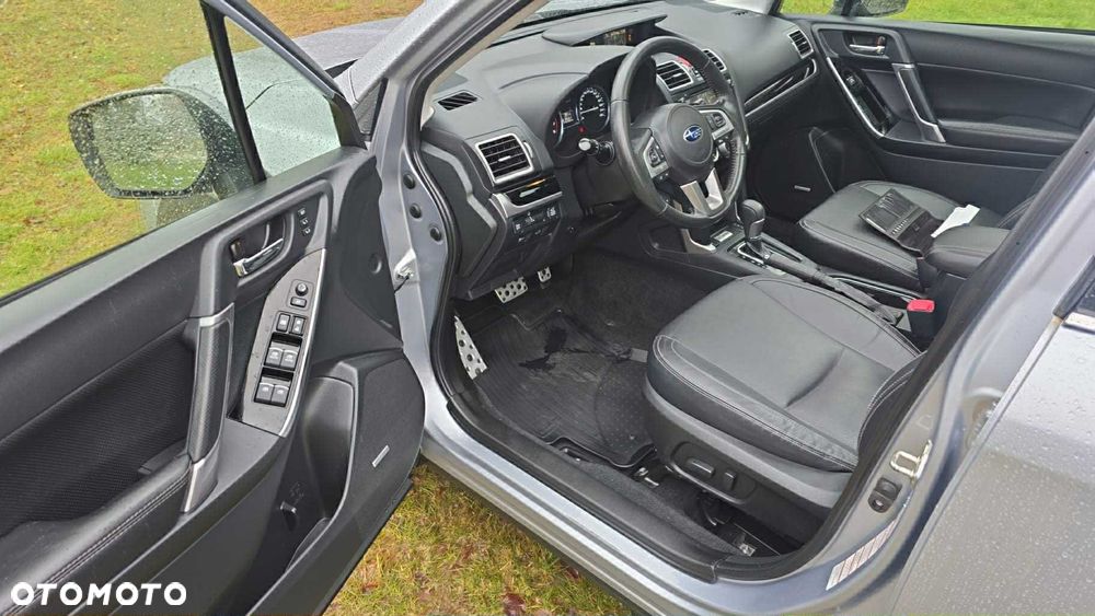 Subaru Forester 2.0XT Comfort Lineartronic EU6 - 11