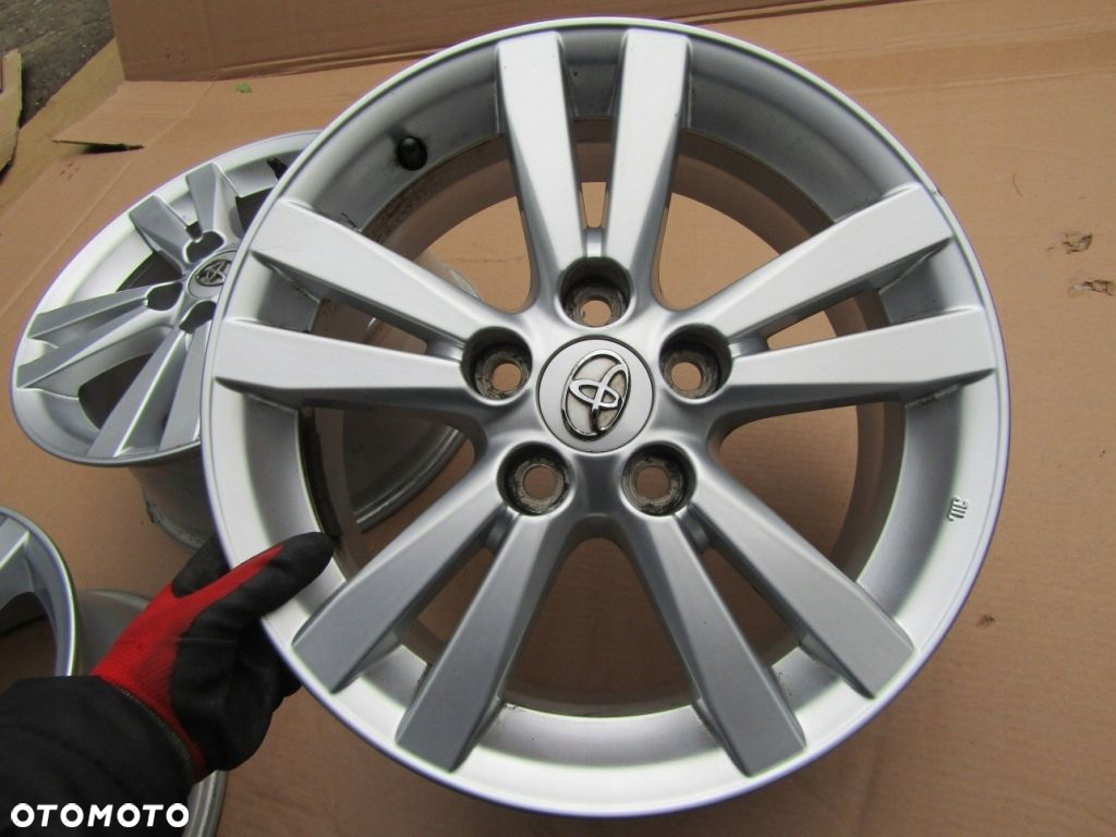 Felgi 16 Toyota Auris Avensis II III Prius Verso Corolla RAV4 5x114,3 ET39 - 15