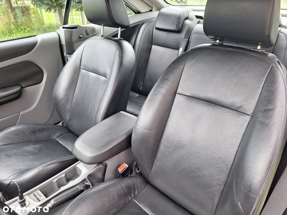 Ford Focus 2.0 Trend + - 3