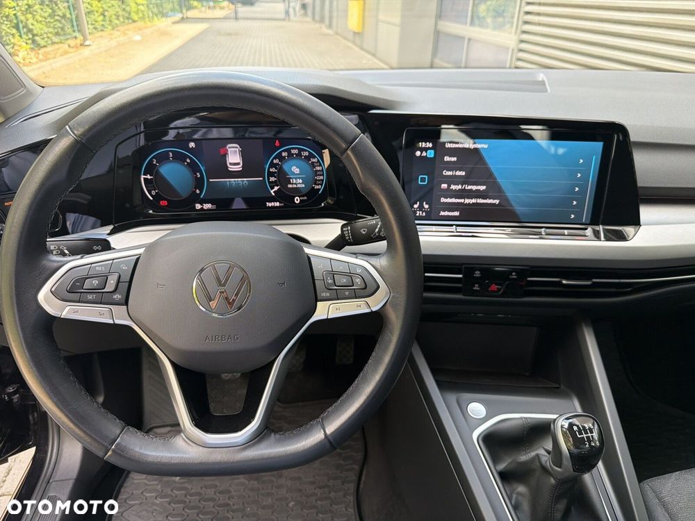 Volkswagen Golf Variant 2.0 TDI Life - 24