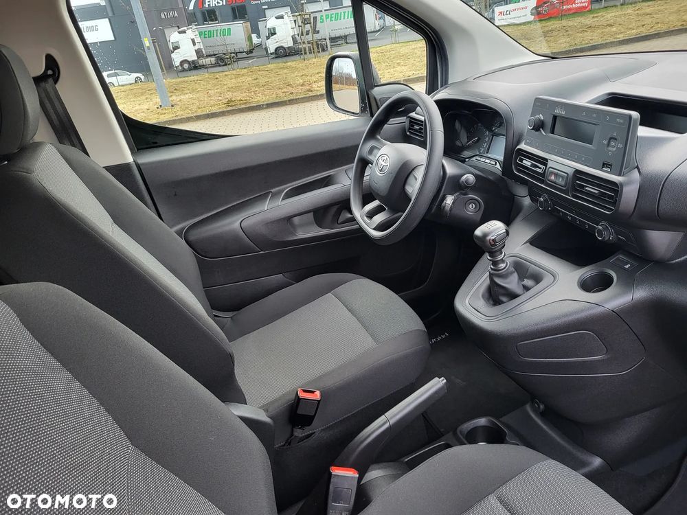 Toyota Proace City Verso 1.2 Turbo L1 Combi - 14