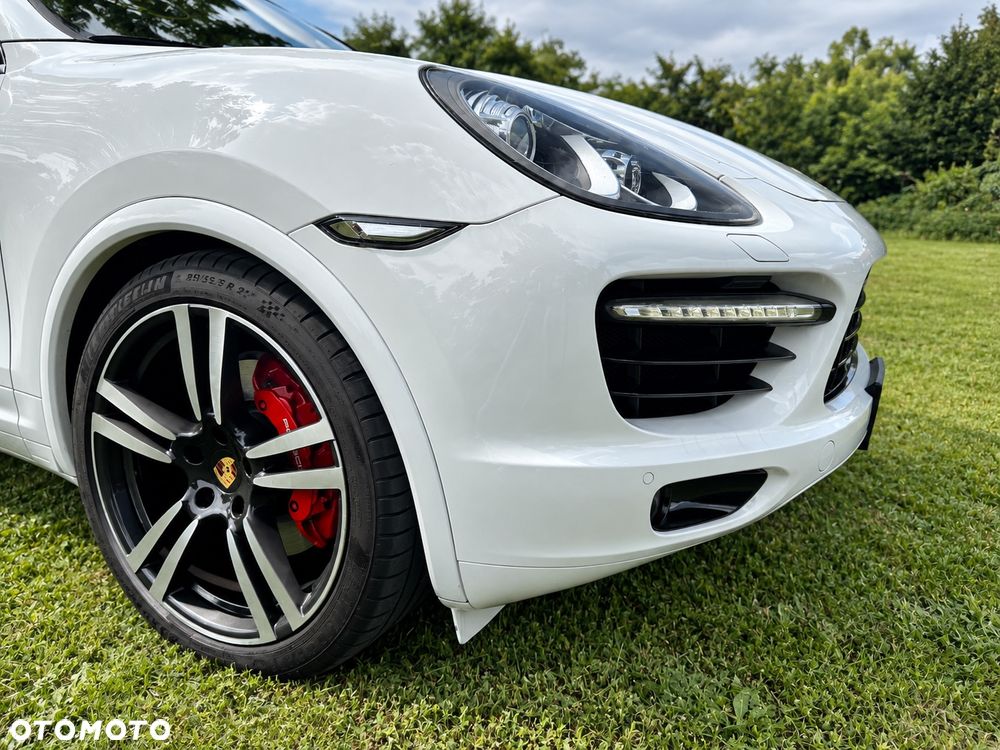 Porsche Cayenne - 11