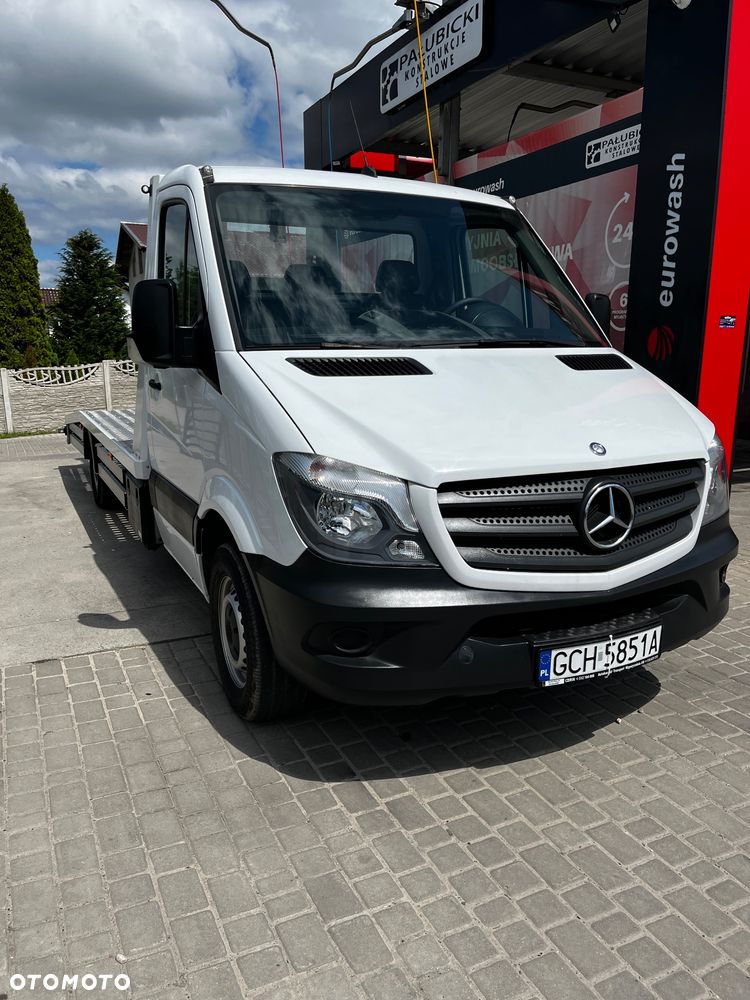 Mercedes-Benz Sprinter - 2