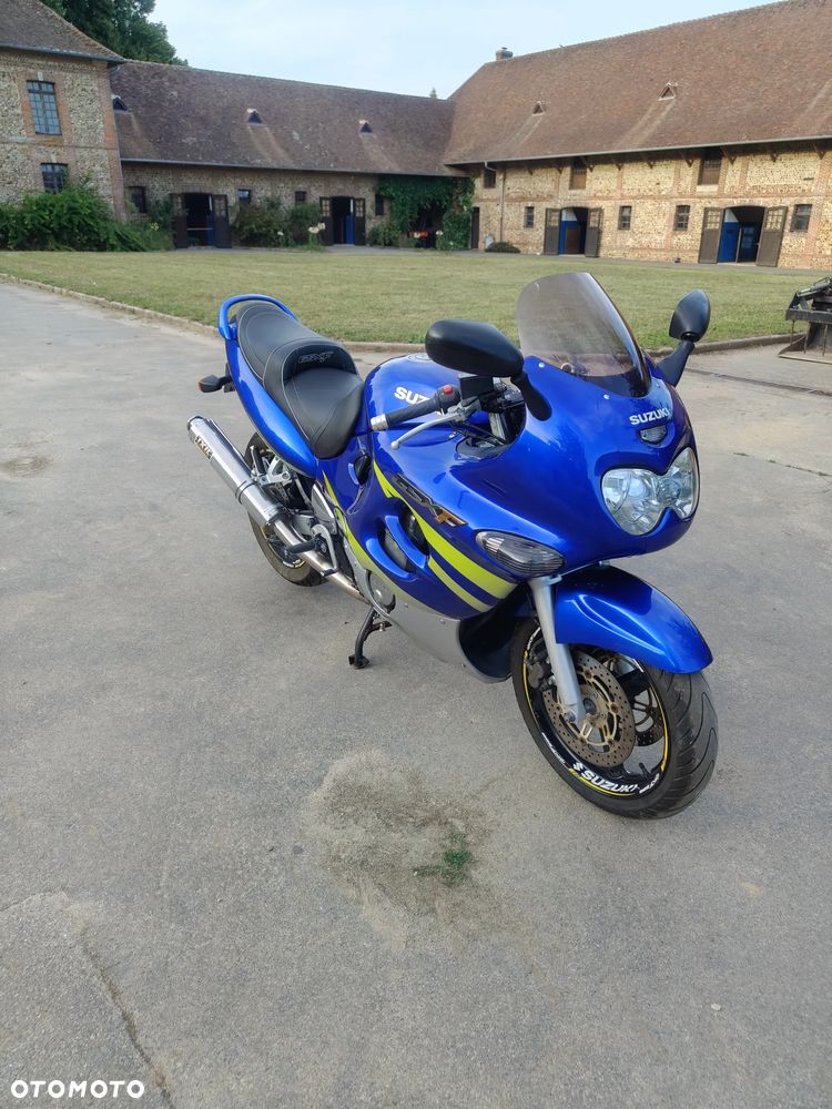 Suzuki GSX - 5