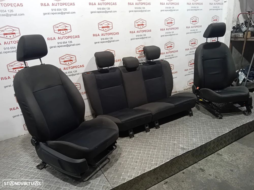 Conjunto Bancos Ford Focus MK2 em tecido Original - 2