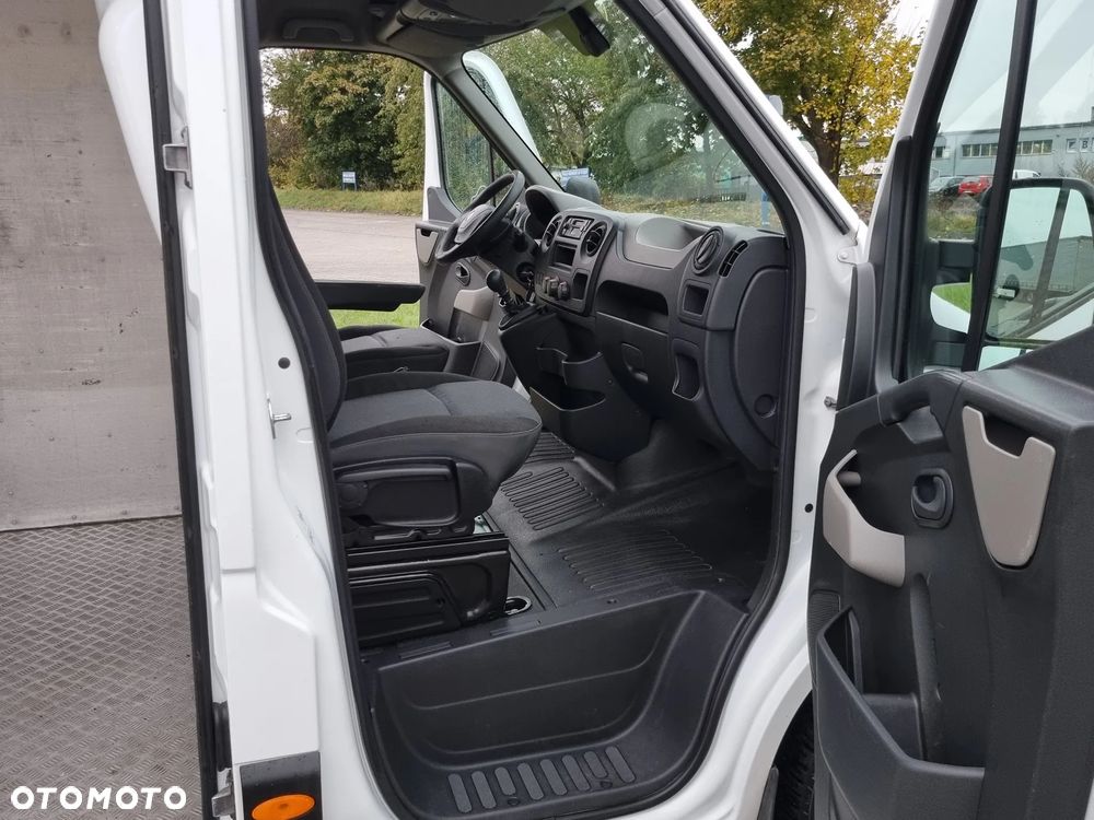 Renault Master - 13